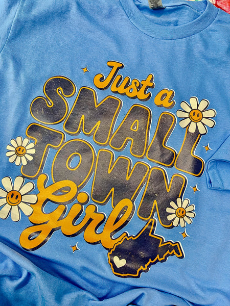 Just a Small Town Girl Shirt 🌼💛