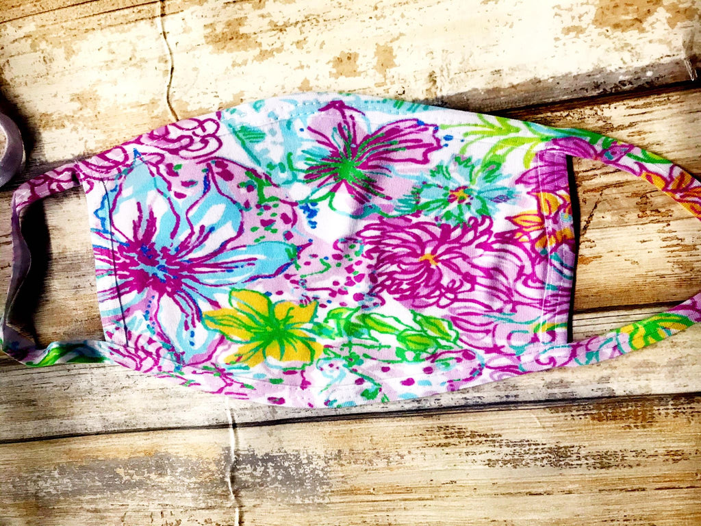 Floral Design 1 Face Mask